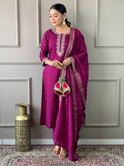 BLACK SCISSOR - Chanderi Viscose Fabric Embroidered Kurta with Bottom and Dupatta (Set of 3)