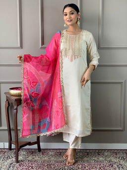 BLACK SCISSOR - Chanderi Viscose Fabric Embroidered Kurta with Bottom and Dupatta (Set of 3)