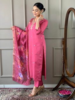 BLACK SCISSOR - Chanderi Viscose Fabric Embroidered Kurta with Bottom and Dupatta (Set of 3)