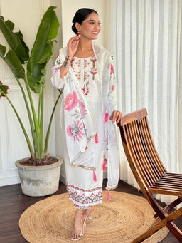 BLACK SCISSOR - Chanderi Viscose Fabric Embroidered Kurta with Bottom and Dupatta (Set of 3)