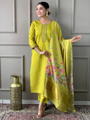 Green color option, Sold out, Currently selected