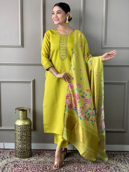 BLACK SCISSOR - Chanderi Viscose Fabric Embroidered Kurta with Bottom and Dupatta (Set of 3)
