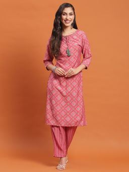 Shree - Women Muslin Pink Floral Print Kurta With Comfort Pant (Set Of 2)
