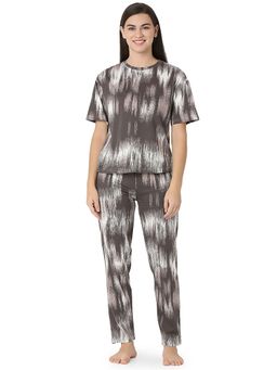 Juliet - Womens's Brown Cotton Printed Night Suit T-shirts and Pajama Set (Set of 2)