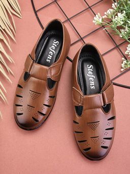 Stefens - Ready Tan Stylish Roman sandals For Boy's