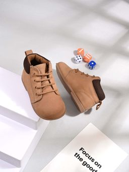 Stefens - Ready Stylish Sneakers For Unisex