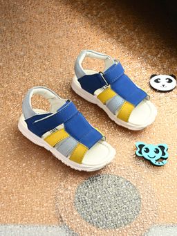 Stefens - Ready Stylish sandals For Unisex