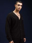 Black color option, Currently selected
