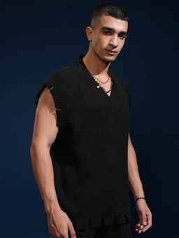 HIGHLANDER - Men Black Sleeveless V Neck Sweater