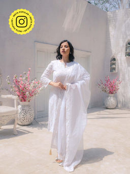 MONK & MEI - Malak Straight Chikankari Kurta Pants & Dupatta- White (Set of 3)