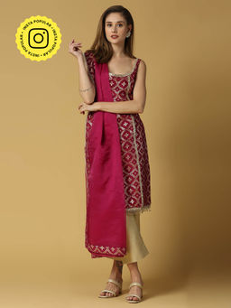 MONK & MEI - Radha-Sleeveless Kurta-Plum Magenta (Set of 3)