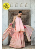 Pink color option, Currently selected