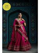 Pink color option, Currently selected