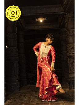 MONK & MEI - Tulsi Women Pink Banarasi Silk Embroidered Kurta With Sharara And Dupatta