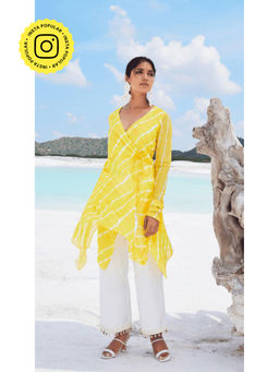 MONK & MEI - Zaarya Women Yellow Georgette Tie & Dye Kurta With Pant