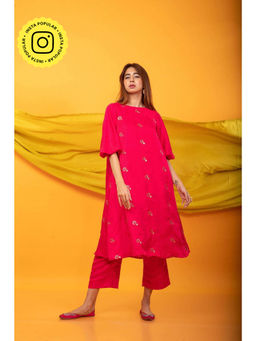 MONK & MEI - Feroz Women Pink Silk Blend Embroidered Kurta With Pant