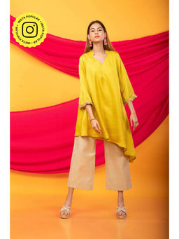 MONK & MEI - Nusrat Women Yellow Silk Embroidered Kurta With Pant