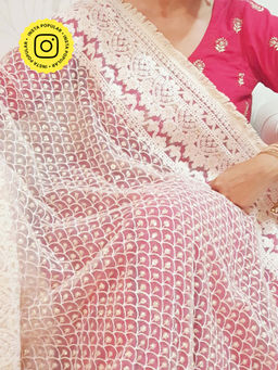 MONK & MEI - Zari Cream And Gold Moroccan Jaal Dupatta