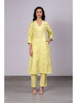 Zebein - Clara Linen V- Neck Pin Tucks Kurta- Pants Set With Pockets - Lime (Set of 2)
