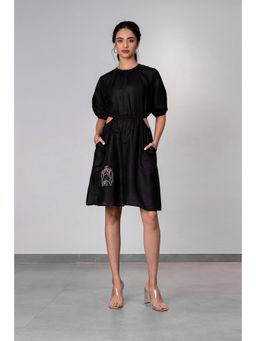 Zebein - Marlow Linen Side Cut Waist Short Dress With Pockets - Black