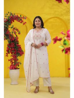 Scakhi - Rose-Pink Embroidered Mulmul Straight Kurta with Pant and Dupatta