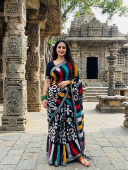 AMRUTKALA SAREES - Black Designer Linen Floral Printed Saree with Unstitched Blouse