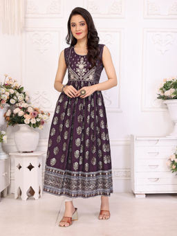 Rangita - Women Wine Viscose Blend Embroidered Calf Length Anarkali Kurta