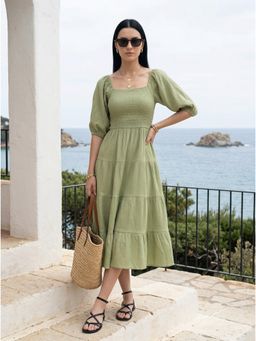 Styli - Womens Green Solid Half Sleeves Smocked Midi Dress