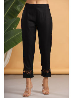 Juniper - Black Solid Rayon Ankle-Length Slim Fit Pants.
