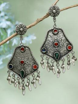 Moedbuille - Red-Green Pearls Studded Meenakari Work Oxidised Silver Plated Earrings