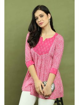 Rajnandini - Women's Pink Pure Cotton Leheriya Printed Kurti