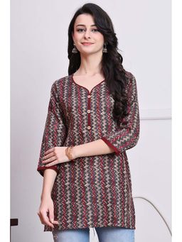 Rajnandini - Women's Grey and Maroon Cotton Zig-Zag Printed Kurti