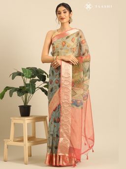 Taashi - The Coral Anchor Saree