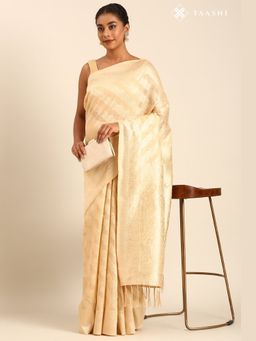 Taashi - The Imperial Corolla Saree