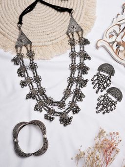 Teejh - by Joker and Witch Gunakshi Silver Oxidised Jewelry Gift Set