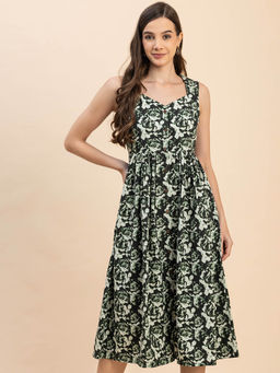 Moomaya - Green Sleeveless Sweetheart Neck Flared Cotton Trendy Knee Length Dress