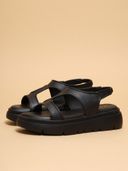 Black color option, Currently selected