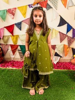 Tilsim by Sagarika Mehrotra - Mossy Meadow Kurta with Palazzo and Potli Bag (Set of 3)