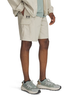 Under Armour - Men Off White Vibe Woven Cargo Shorts