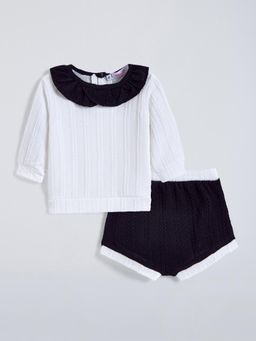 Hopscotch - Textured Top with Shorts
