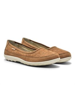 WOODLAND - Women's Tan Ballerinas