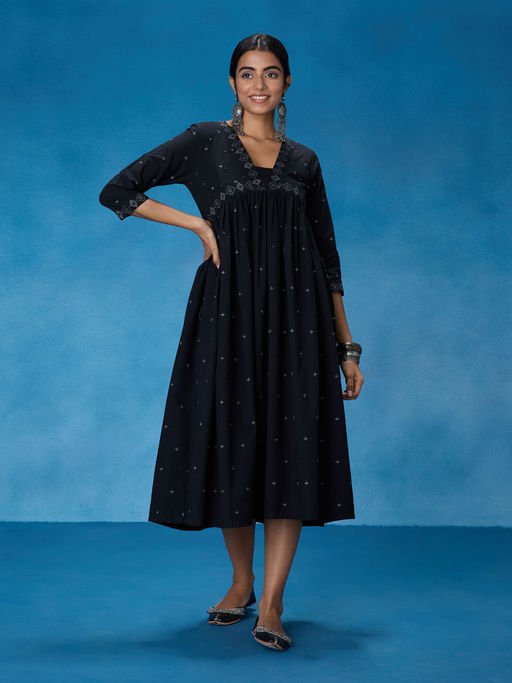 white christmas dresses Black Crepe Printed Alia cut anarkali