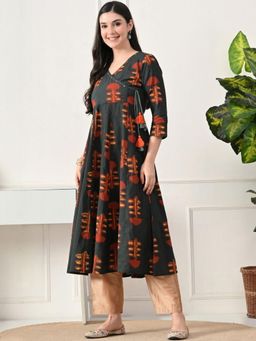 DECKEDUP - Charcoal Women Ethnic Motifs Printed Angrakha Kurta with Pant