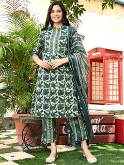 DECKEDUP - Green Floral Printed Mandarin Collar Pure Cotton Straight Kurta with Pant And Dupatta