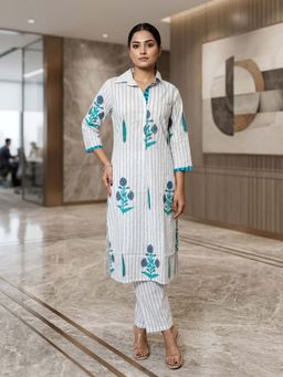 Varanga - White The Sophisticated Kurta with Pant
