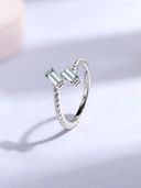 Silver color option, Currently selected