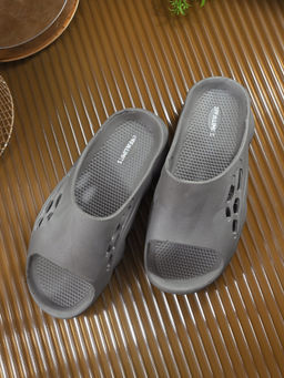 Off Limits - Men Grey Breezy Slides