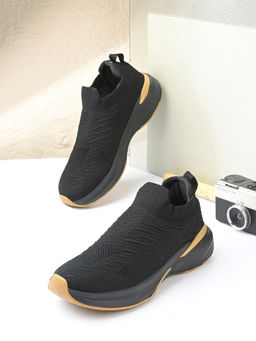 Off Limits - Women'S Black Lace-Up Walking Shoes