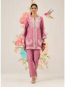 Pink color option, Currently selected