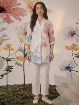 VISHUDH - Polyester Blend Off White Floral Kurta with Palazzo